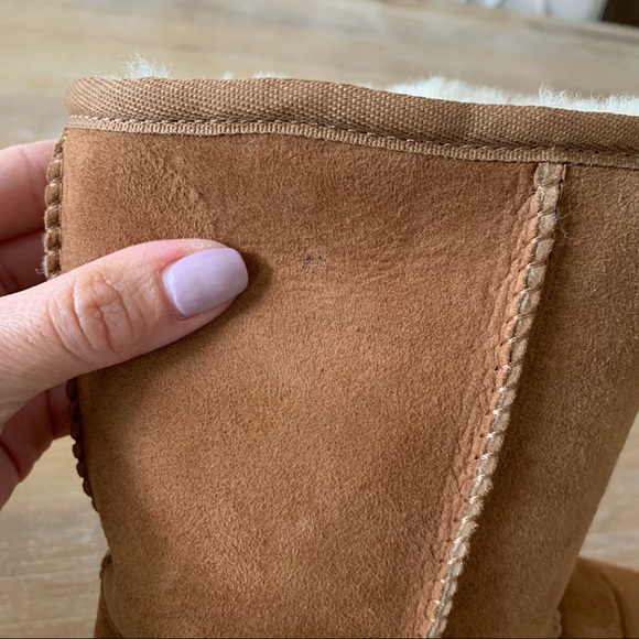 Ugg Australia Classic Brown Boots - Picture 10 of 13